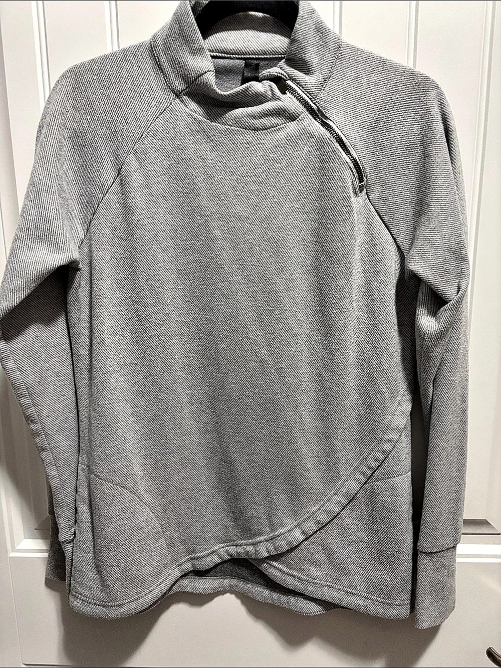 Kyodan Outdoor Gray Asymmetrical Quarter Zip Pullover Top